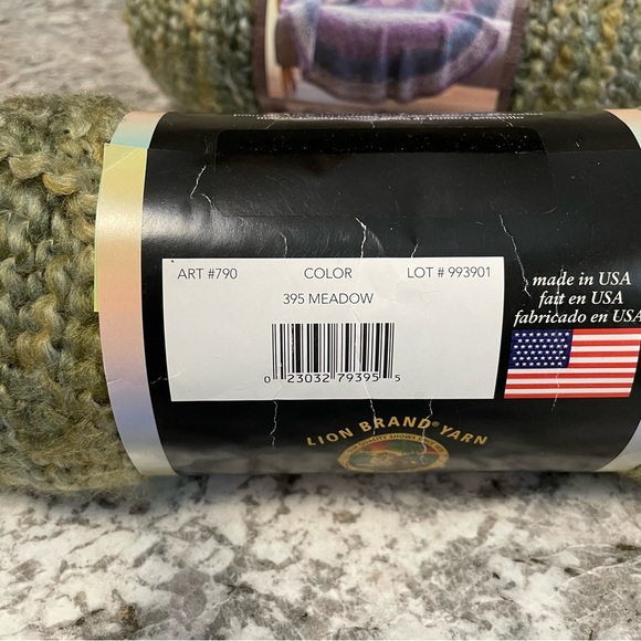 Lion Brand Homespun Yarn Vintage Bundle in Green and Brown - Picture 3 of 8